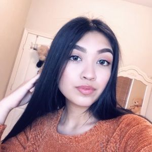 Meet your Posher, Karla